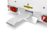 Einachsanhänger Tieflader HUMBAUR Serie 1000 HA 132513 Multi RSD (mit Radstoßdämpfern und Bohlenschacht ohne Auffahrschienen) – Bild 2