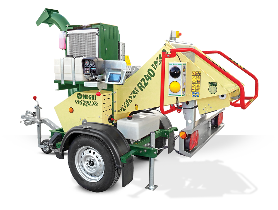 negri-bio-trituratori-R240DKHP20ON-M-1.png NEGRI Biohäcksler R240 / Benzin- oder Diesel-Häcksler mit Straßenfahrwerk – Bild 1